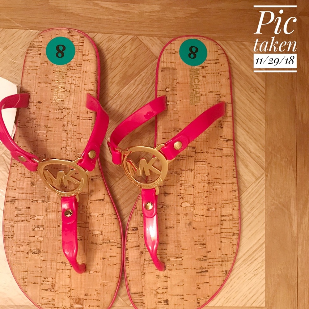 Flash Sale⭐️ Michael KORS Pink Jelly Sandal Size 8